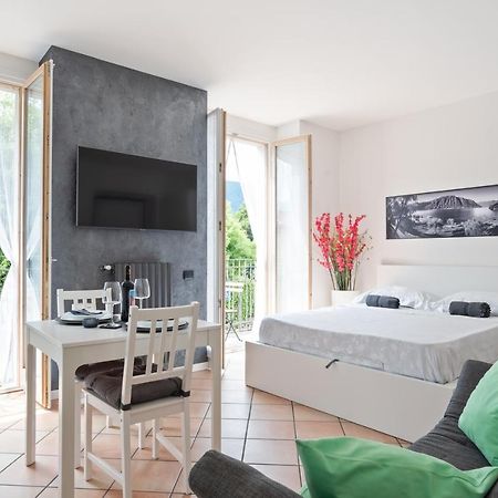 Lake Como Studio With Balcony And Private Parking Ossuccio Eksteriør billede