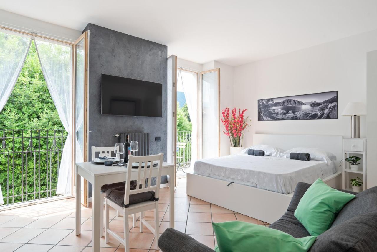 Lake Como Studio With Balcony And Private Parking Ossuccio Eksteriør billede