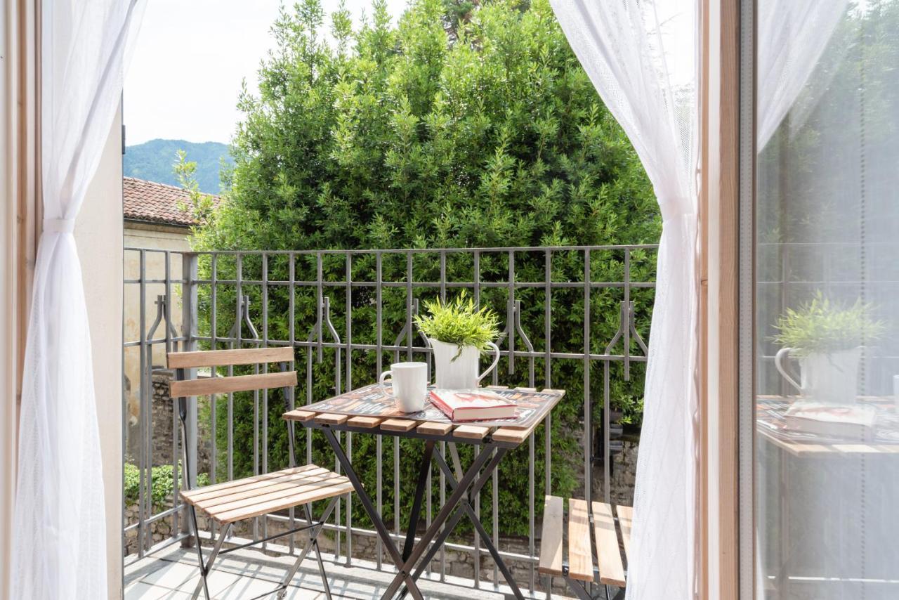 Lake Como Studio With Balcony And Private Parking Ossuccio Eksteriør billede